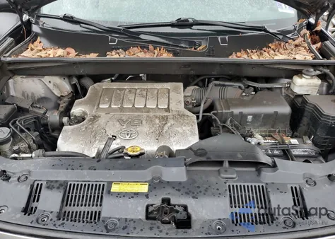 2011 Toyota Highlander Base из США, поврежденный, VIN 5TDBK3EH7BS054172